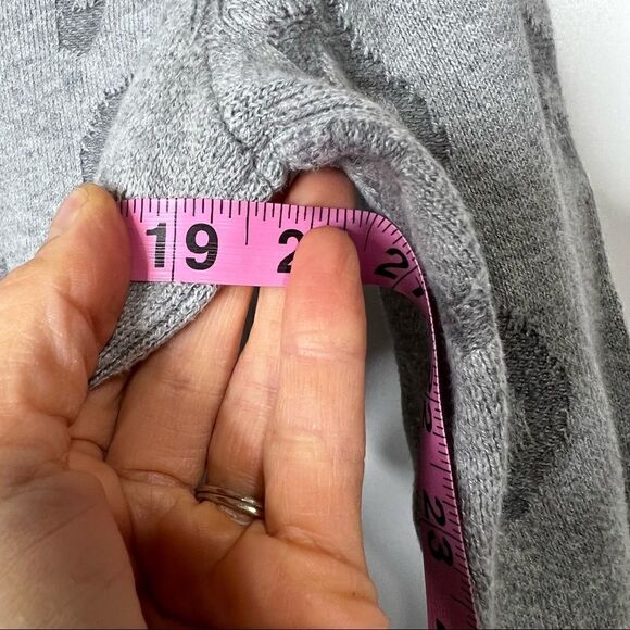 Joie Gray Lilibeth Leopard Animal Print Embossed Sweater - Picture 10 of 11